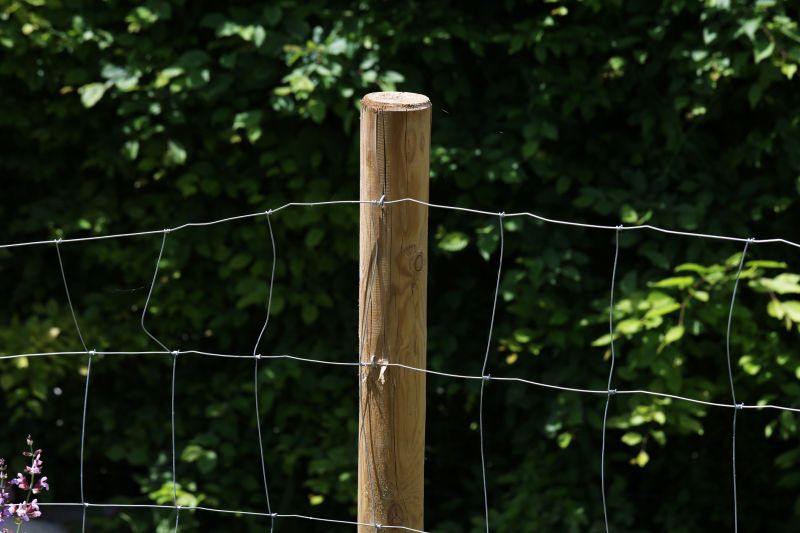 Redwood Fence Installation in Roseville, CA