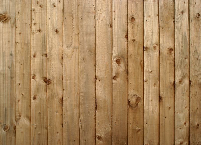 Wood Picket Fence Installation in Pearland, TX